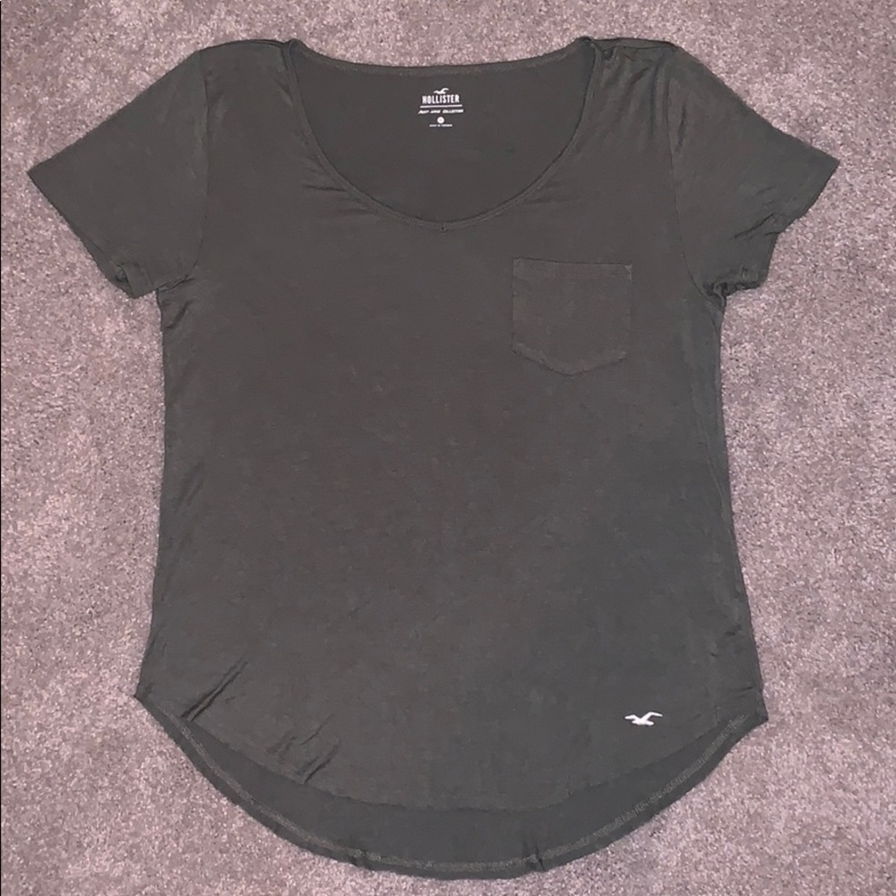 Hollister top